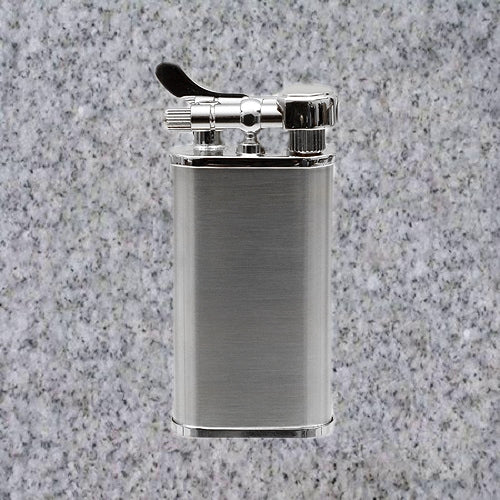 Kiribi Lighter: KABUTO SILVER SATIN